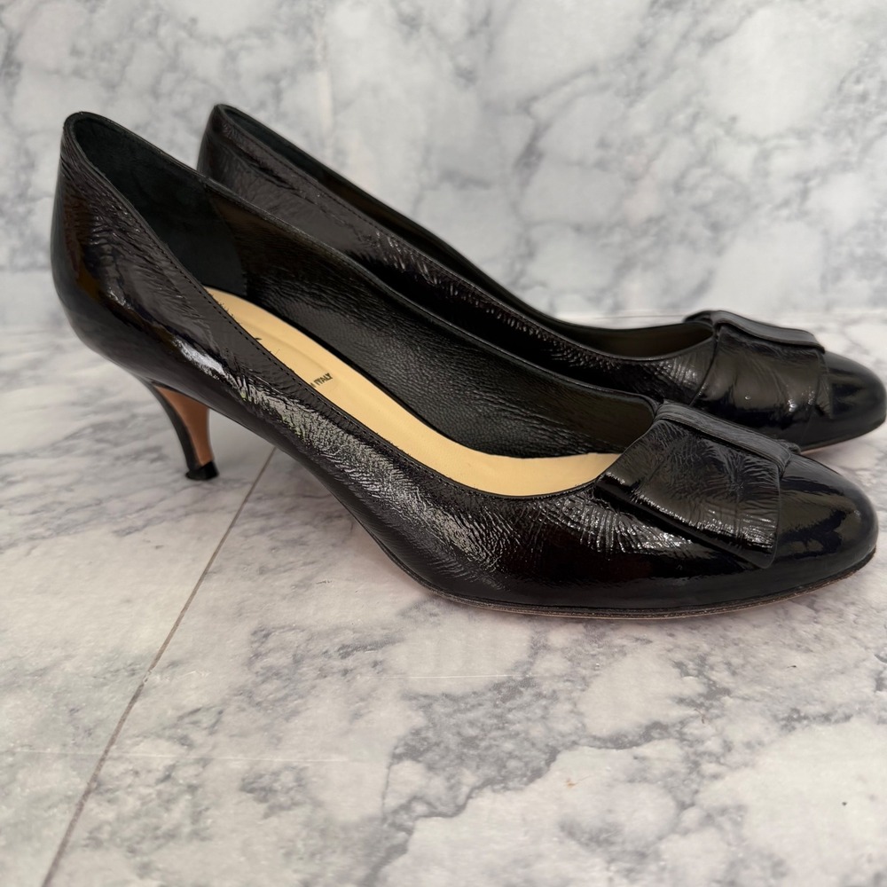 Butter Heel Pumps Size 8.5 Black Crinkle Patent Leather‎ Bow Round Toe Italy